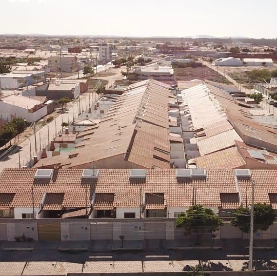 Opção de Investimento Alternativo - Construção em Lotes LCR Opção de Investimento Alternativo - Construção em Lotes LCR